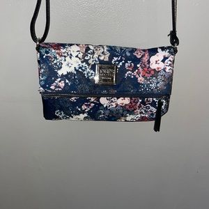 Womens should purse